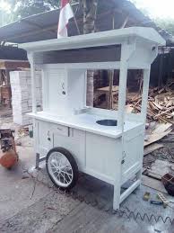 Melayani Pembuatan Gerobak Rombong Sesuai Kebutuhan Silahakan Hubungi Kami Wa 081326796873 Tokoreklame Tokoreklamemanado Advertising Nha Hang