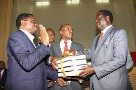 Moses kuria i dare you & your bosses to place rt hon raila odinga under house arrest if you are real men, owino wrote. Moses Kuria Raila To Storm State House In Kisumu After Swearing In Kisumu Storm States
