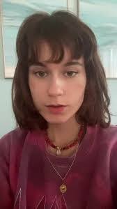 Sarah Hauri's Instagram, Twitter & Facebook