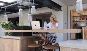 Zoe sugg is an english fashion and beauty vlogger and internet personality. Zoella De Vile Cordially Invites Pedos And Torys To Casa De Zalfe Page 2 Tattle Life