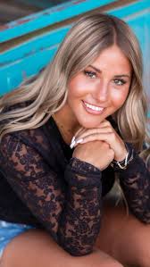 Chic with A Canon Photography