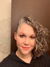 Hairstyles for virgin hair color