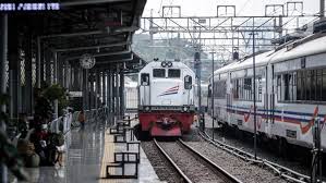 Kereta kena tarik tak benar. Top 3 Berita Hari Ini Syarat Naik Kereta Jarak Jauh Pada 18 24 Mei 2021