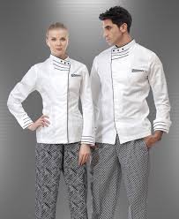 Uniformes de cocina divertidos, cómodos, elegantes y que protejan de la cabeza a los piés. Pin En Uniformes Gastronomia