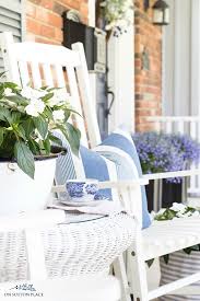 Sytlish Small Front Porch Ideas For Summer On Sutton Place