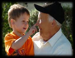 SERVICIOS DE GERIATRÍA AREA PROGRAMÁTICA DEL ADULTO MAYOR