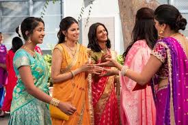 Cast maitreyi ramakrishnan poorna jagannathan richa moorjani ranjita chakraverty john mcenroe ramona young lee rodriguez megan suri jaren lewison darren barnet christina kartchner common adam shapiro niecy nash sendhil ramamurthy Never Have I Ever On Netflix Tells A Familiar Story Mindy Kaling S The New York Times