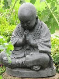 Shaolin Monk In Our Garden Buddha Kunst Buddha Garten Buddhismus