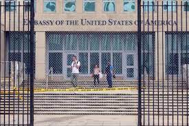 Microwave pulses caused bizarre 'havana syndrome,' report suggests. Scientists Slam Microwave Theory For Havana Syndrome