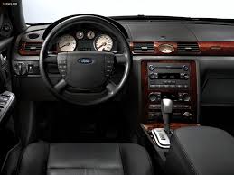 Ford Five Hundred D258 2004 07 Auto