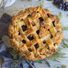 Spiced Up Grape Apple Pie Baking The Goods Recipe Grape Pie Grape Apple Baked Apple Pie