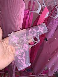 Pin On Gun