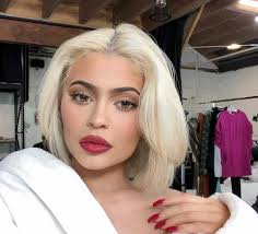 Celebrities without makeup kylie jenner instagram brows jenner freckles kylie j hair beauty jenner outfits. 20 Of Kylie Jenner S Most Outrageous Selfies Cafemom Com