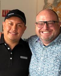 Shoutout to R Briana Olvera from restaurant #0512 in Beaverton, OR! Briana  attained CTM, was validated as a TC, and now achieved R all within the last  year!👏 Pictured w/ Louie De