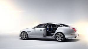 Jaguar Xj Wallpapers Hd Desktop And Mobile Backgrounds