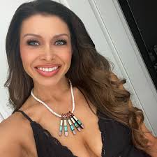 Date night in Vegas with my girl @tyler_english_rush!!!