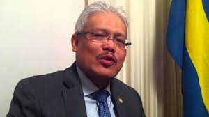 Buat koleksi ceramah kh zainuddin mz high quality sound silahkan di pilih di bawah ini. Datuk Hamzah Zainuddin On Mother S Message Youtube
