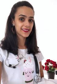 Veterinária ressalta a importância da vacinação dos cães e gatos