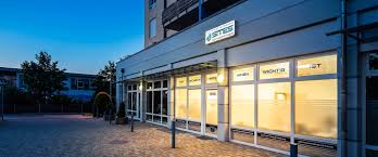 Smarte alarmanlagen, türschlösser oder überwachungskameras schützen vor einbruch und ungewollten besuchern. Sicherheitssysteme Fur Ihr Haus Oder Ihre Wohnung Sites Sicherheitstechnik Schwerdtner