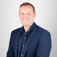 100+ "Philip Curry" profiles