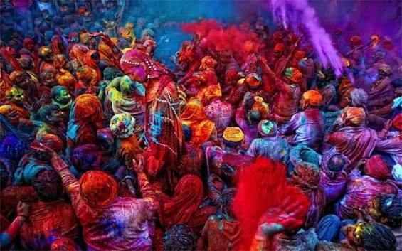 Explore the most unusual festivals Of India with EaseMyTrip.com.