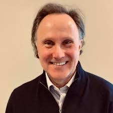 Robert Pons's Instagram, Twitter & Facebook