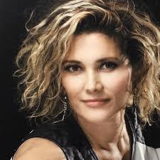 Jennifer Macdonald's Instagram, Twitter & Facebook