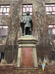Jun 07, 2021 · ryerson university's president on monday morning said the statue depicting egerton ryerson will not be replaced after demonstrators toppled it on sunday, june 6. Ryerson S Racist History Still Riles Students Now Magazine