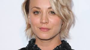 Kaley cuoco frisur kurzhaarfrisuren 2019 die schönsten schnitte. Big Bang Theory Star Kaley Cuoco Weint Um Hund Norman Oe3 Orf At