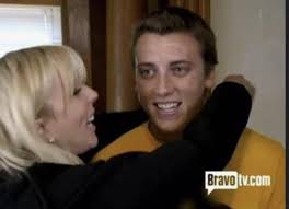 Get in loser, we're going back to 2006 to drink Chardonnay and smoke  cigarettes by the pool at Vicki's and Tamra's old houses :  r/BravoRealHousewives