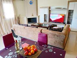 Hasłem przewodnim naszego biura jest partnerstwo, chcemy być dla. Lux Stars Apartment Agia Triada Updated 2021 Prices