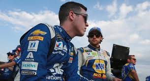 Here's how he did it. Chase Elliott Alex Bowman Carry Mantle For Hendrick In Playoffs Nascar Com