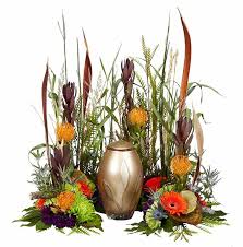 Flowers for cremation memorial service. Six Sympathy Designs For Three Cremation Life Celebration Trends Dvflora