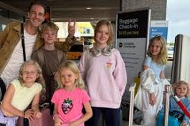 Alfonso Ribeiro Reveals He Is Godfather to James Van Der Beek's Daughter, 7