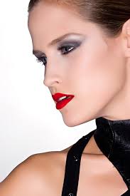 Customized makeup and hair services by top Toronto makeup artist Christine  Cho.