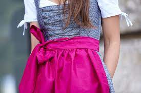 Deine dirndl schürze ist langweilig? Dirndl No Go S La Petite Olga