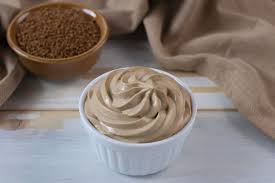 Se il burro di arachidi non è sufficientemente cremoso, aggiungi ancora un po' d'olio o una quantità minima d'acqua. Crema Chantilly Al Caffe Fatto In Casa Da Benedetta Ricette Crema Chantilly Ricette Di Cucina