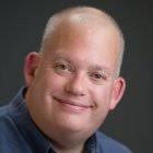 Derek Arnold,Senior Instructor, Communication