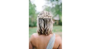 Coiffure pour demoiselle d honneur. Cheveux Courts Les Plus Belles Coiffures De Mariee