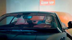 When visiting the ziggo sport studio's i managed to film the audience participation of the last 5 laps of the austrian grand prix. Funny Ziggo Sports Commercial Featuring Ruud Gullit Max Verstappen Youtube