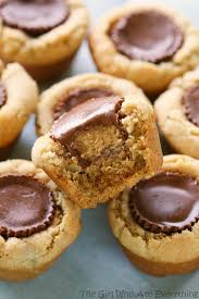 Peanut Butter Cup Cookies The Girl Who Ate Everything Recipe Peanut Butter Cookie Recipe Peanut Butter Cup Cookies Easy Peanut Butter