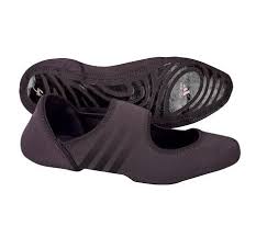 Strengthening the back, enhancing the core and increasing muscle activation. Pilates Shoes Pilates Shoes Dance Gear Shoe Lover