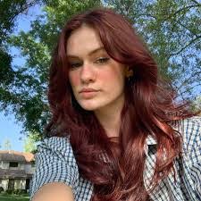 Julian Moyer's Instagram, Twitter & Facebook