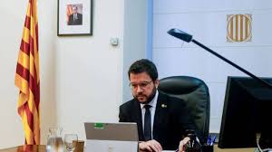 El mundo de la cultura afronta las nuevas restricciones en cataluña con resignación en el caso de museos y con máxima preocupación en ámbitos como el teatral, donde la reducción de aforos no. Coronavirus Cataluna Cierra Restaurantes Y Bares Cuales Son Las Nuevas Medidas Y Restricciones As Com
