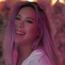 Amy Malone and Troy Yelverton's Wedding Website