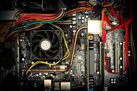 Cpu starts but monitor displays no signal all components inside the computer casing are prone to dust particles, which may deposit on the hardware components and prevent them from working properly. Fix Blank Or Black Monitor Problem On A Pc