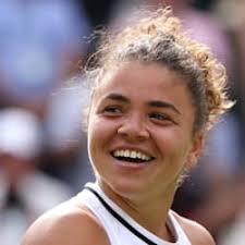 Who is Lulu Sun? Top things to know about Wimbledon's breakout star