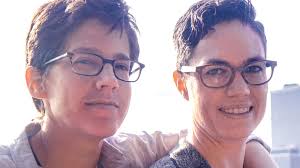 Sonia Brown, Amy Beaux