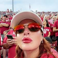 Liz Drury (@Hoosier_Lizzy)