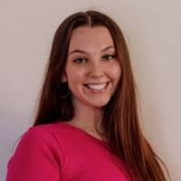 100+ profilů „Alexandra Morrow“